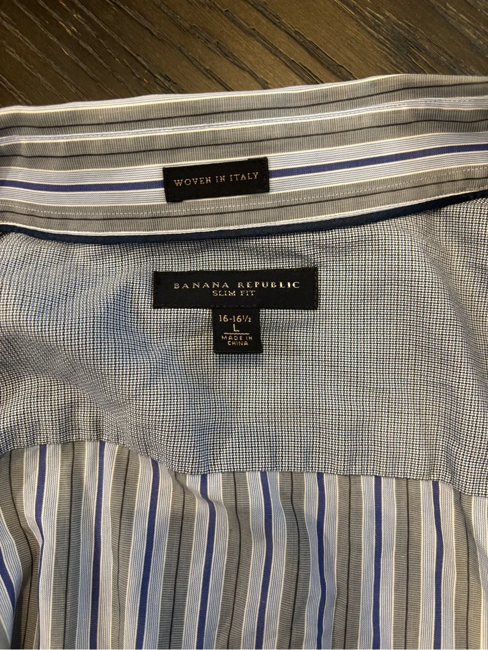 Banana Republic Men’s Blue & Gray Striped Dress Shirt